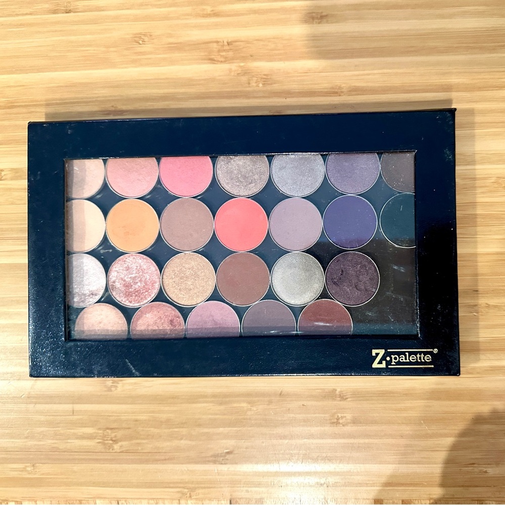 34 Makeup Geek eyeshadows and 2 blushes collection